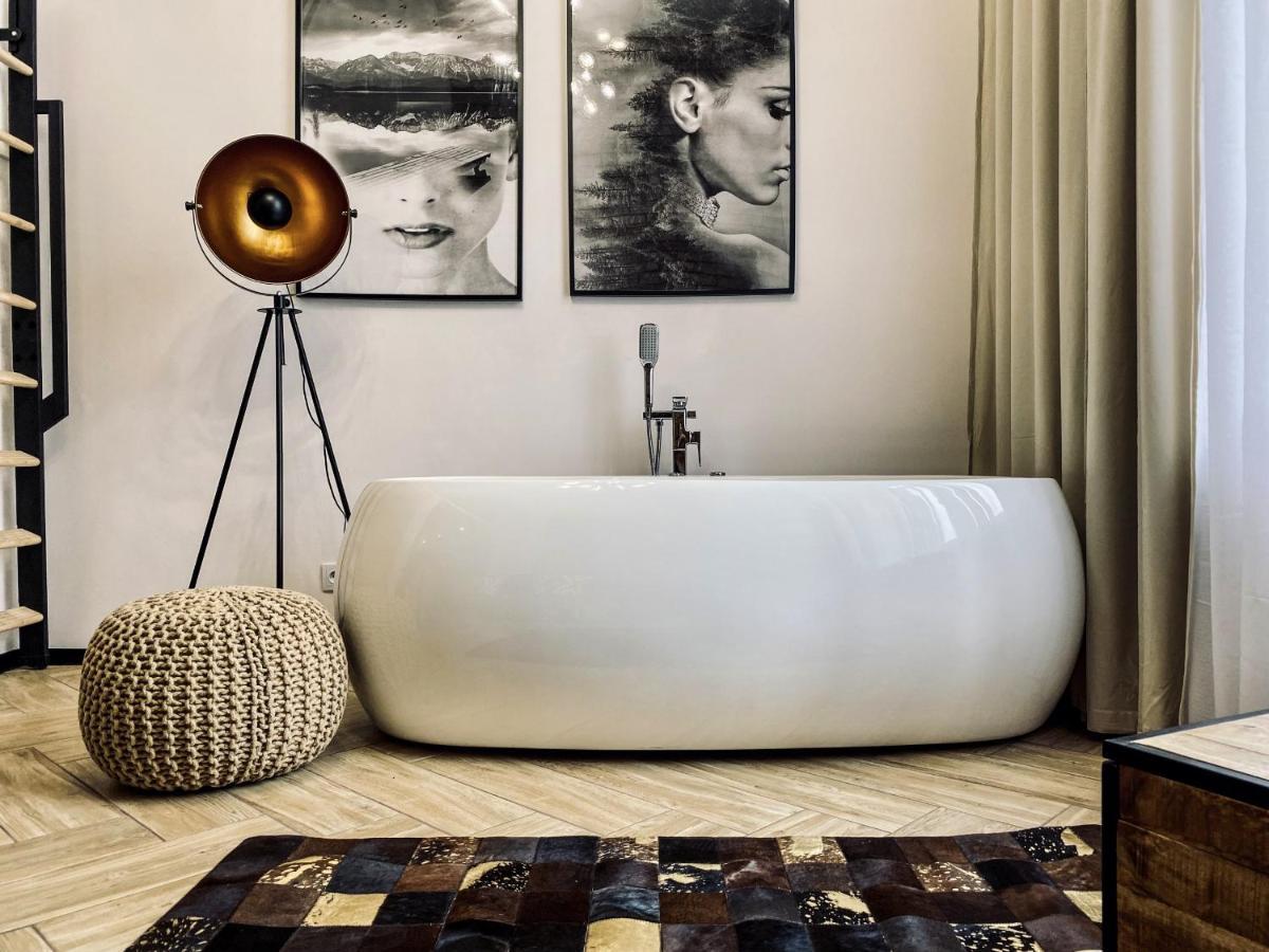 Apartment Premium Jacuzzi For Couples, Old Town Cracóvia Exterior foto